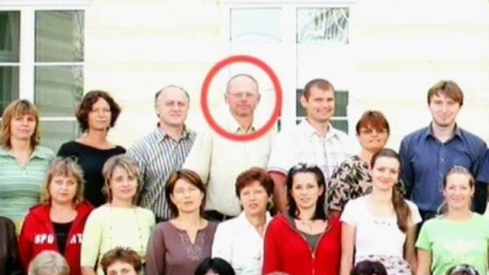 Vykutálený profesor kradl jako straka