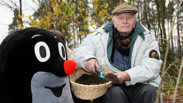 Zemřel autor Krtečka, Zdeněk Miler