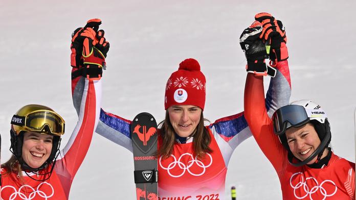 Vlhová má zlato. Dubovská třináctá, Shiffrinová slalom nedojela