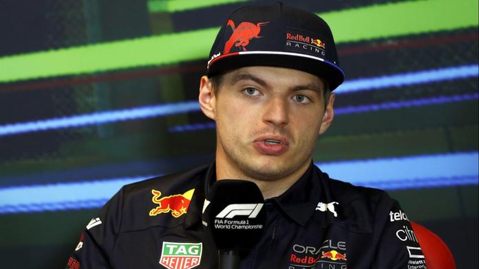 Verstappen se opřel do platových stropů v F1: My riskujeme životy, oponuje