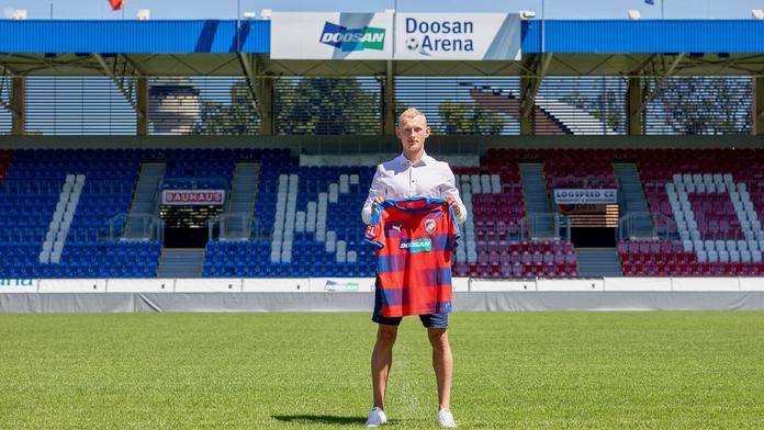 Plzeň má třetí posilu! Dres Viktorie bude oblékat Mihálik