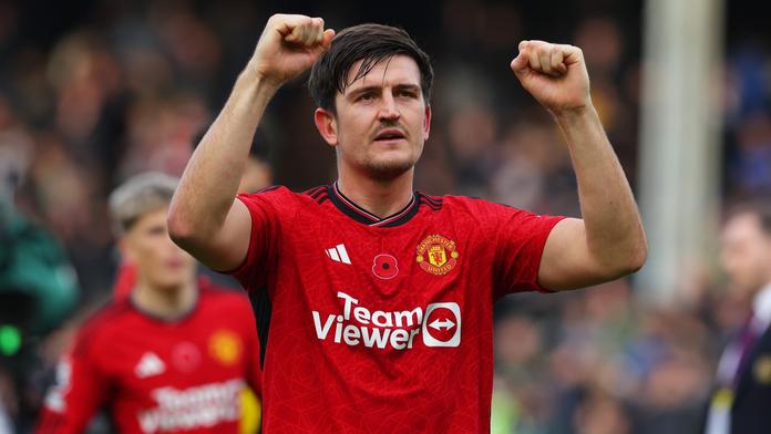 Obránce Harry Maguire v dresu Manchesteru United