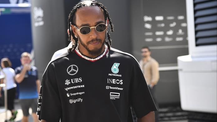 Jel Hamilton za Mercedes naposledy? Je to nejhorší auto, které jsme měli, zuří