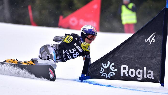 Ledecká ovládla i druhý závod na snowboardu. Zvítězila o jednu setinu