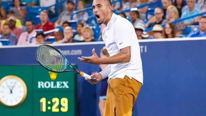 Kyrgios zase vyváděl! Při zápase šel na záchod a rozmlátil tam výbavu