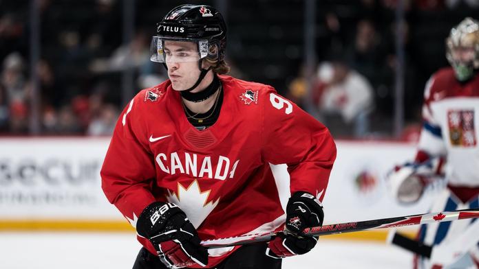 Draftovou jedničkou NHL je McKenna. Novotný míří za dalšími Čechy do Kanady