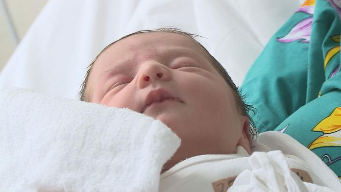Babybox v Praze zachránil novorozence. Chlapeček už dostal nové jméno