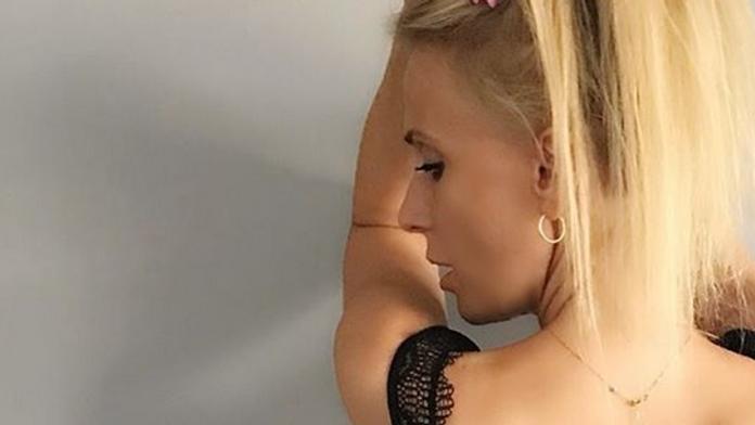 Z Rosolovy exmanželky fanoušci šílí! Ochotská rajcuje v krajkách