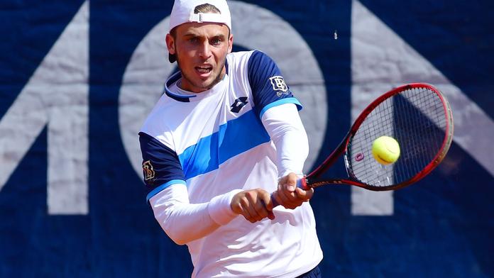 Vrbenský proklouzl do semifinále, soupeřem mu bude Wavrinka