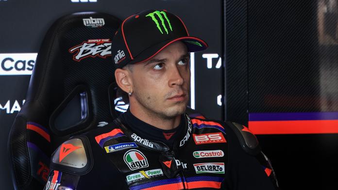 Tohle přehnal! Lídr MotoGP udeřil v Brně traťového komisaře, přišel tvrdý trest