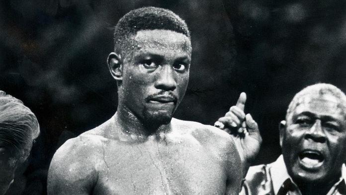 Boxer Whitaker zemřel při nehodě. Měl i skalp strýce Mayweathera
