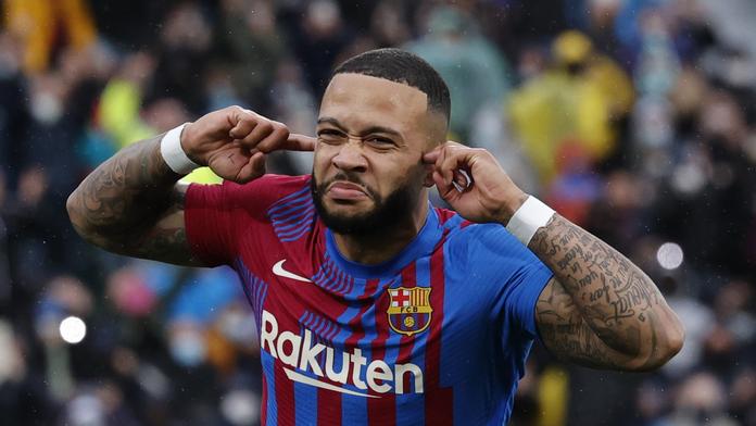 Vynutil si odchod. Depay vymění Atlético Madrid za Barcelonu
