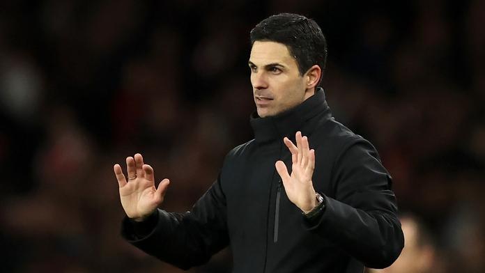 Arteta po porážce Arsenalu řešil míč. Fanoušci se trenérovi vysmáli