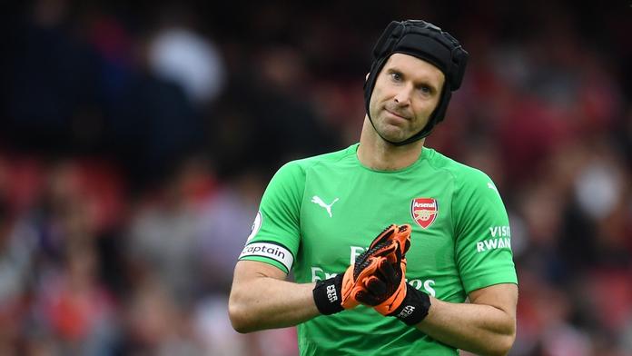 Čech na pranýři: Odpověděl na kritiku, jenže to schytal ještě víc!
