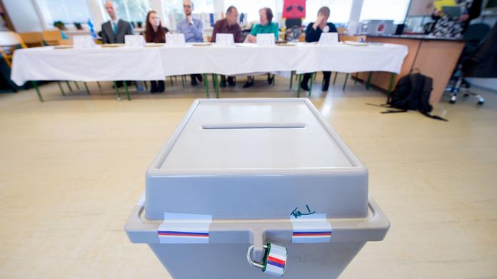 Nebudete na volby doma? S tímto neotálejte, pokud chcete volit