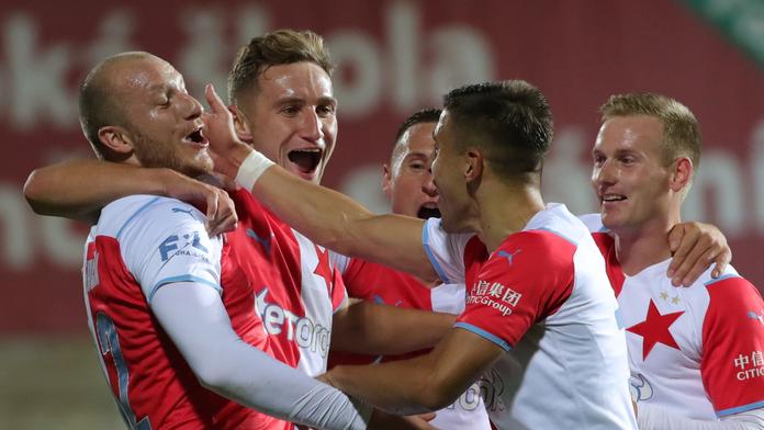 Krásné gesto Slavie, po zápase obdarovala soupeře cenným dárkem