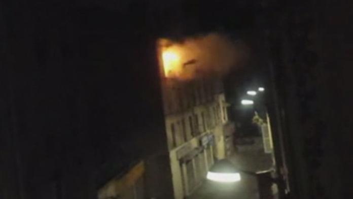 VIDEO: Takhle v Paříži explodoval byt s teroristy, kteří zabíjeli