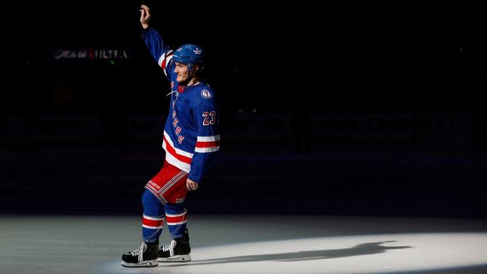 Kupa peněz pro hvězdu. Rangers si pojistili elitního obránce