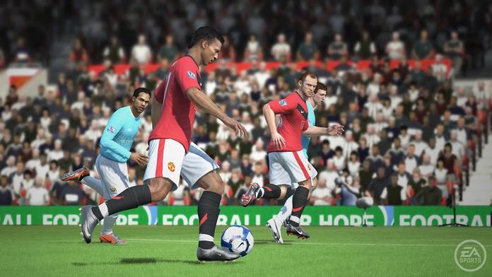 FIFA 11 přináší slušný fotbal, tentokrát i na počítače