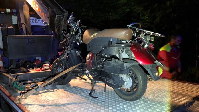 Auto ujelo od smrtelné nehody, řidiče zadrželi o pár kilometrů dál!