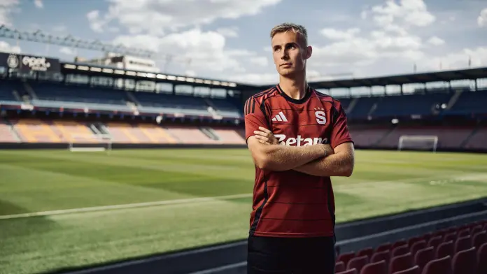 Další posila pro Spartu. Ulovila Nora, hrál i za slavný Ajax