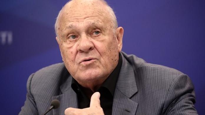 Zemřel oscarový režisér Vladimir Meňšov, v nemocnici ležel s covidem