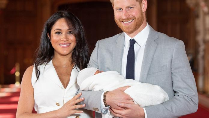 Harry a Meghan seknou s královskými povinnostmi, mají jiné plány