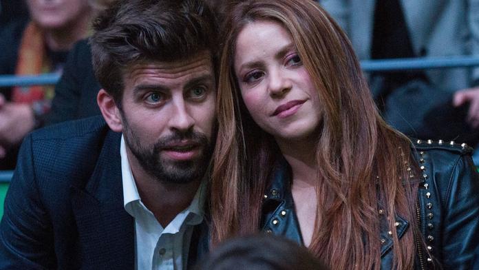 Fotbalista Piqué a zpěvačka Shakira