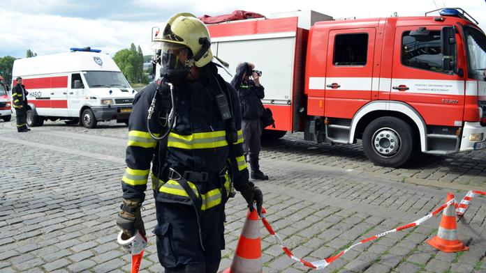 Kvůli úniku plynu skončilo 7 lidí v nemoci