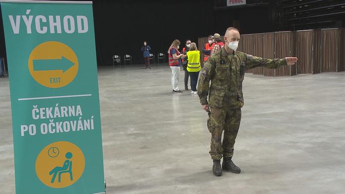 V O2 areně může opět vzniknout očkovací centrum. PPF ji nabídla státu