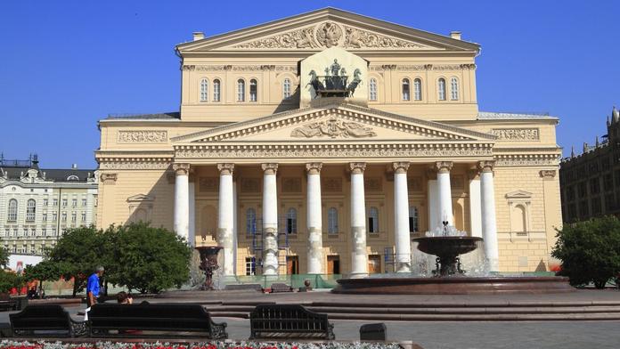 Další tragédie ve světoznámém divadle, přímo při představení zemřel herec