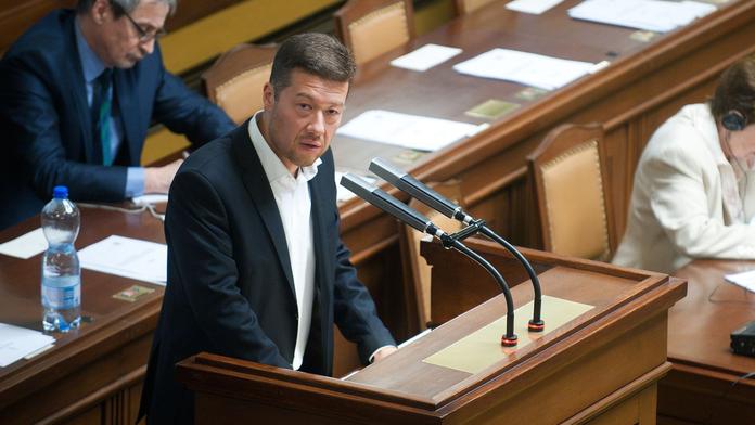 Volební preference: Komunisté předběhli ČSSD, SPD má přes 5 %