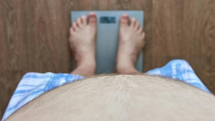 Obezita nejsou zdaleka jen kila! Experti staví na hlavu letitou praxi