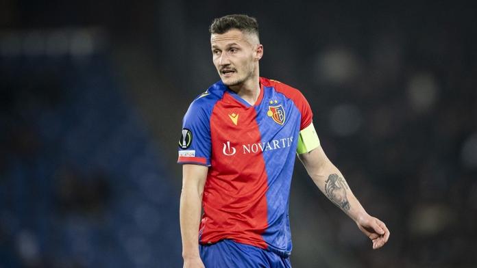 Průšvih jako hrom. Kapitán měl zatmění jako Zidane, zahraje si až v příští sezoně