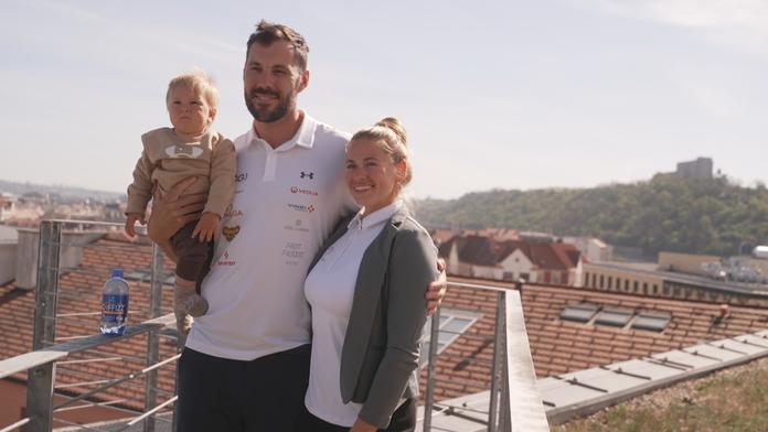 Dostál má další velký důvod k oslavám. Olympijský šampion si vzal svou dlouholetou lásku
