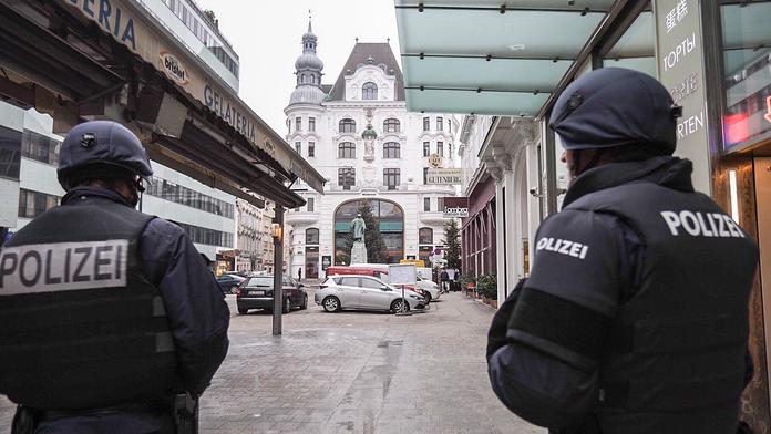 Při střelbě ve Vídni si vyřizovali účty mafiáni z Černé Hory!
