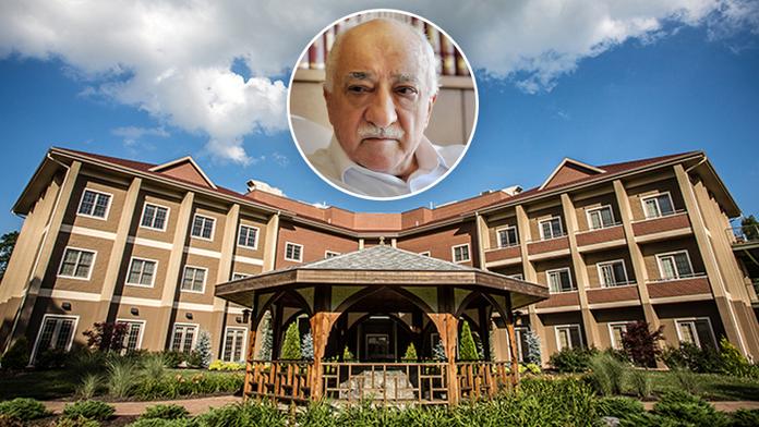Byl Erdoganův přítel, prezident ho ale teď viní z puče! Jak žije Gülen?