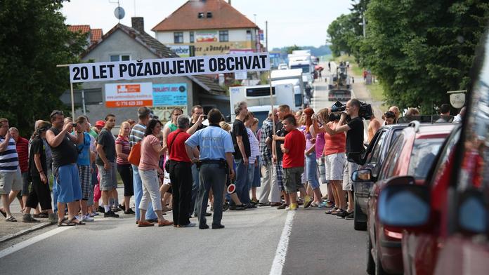 ŘSD před rokem slibovalo obchvat Olbramovic. Zase nekopli do země