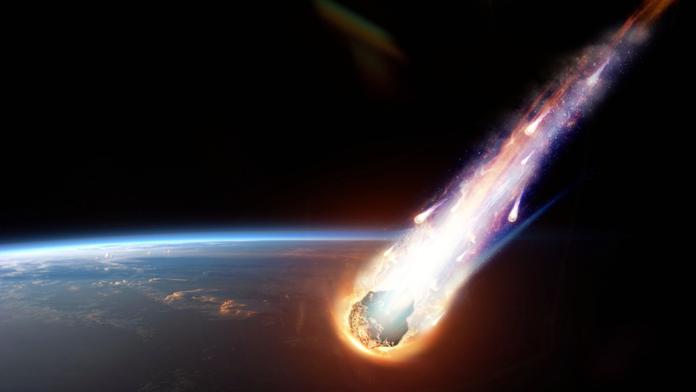 Z Prahy byl vidět pád meteoritu. Jeho úlomky mohou mít milionovou hodnotu