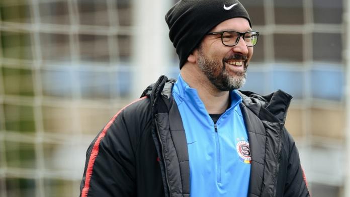 Překvapení ve Spartě: Rosický přivedl Wengerova pomocníka!