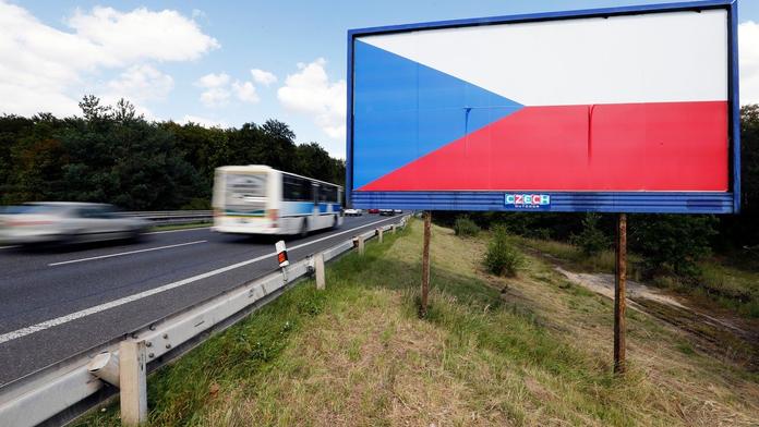 Stát vyhrožoval rychlou likvidací billboardů, realita je úplně opačná