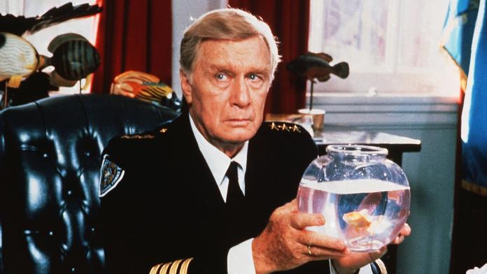 Zemřel George Gaynes, Eric Lassard z Policejní akademie