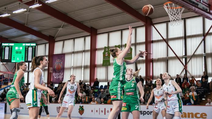 První brněnské derby v ŽBL, Žabiny hostí rivalky z KP. Živě na Nova Sport