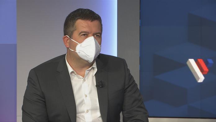 Hamáček je spolu s vedením ČSSD v izolaci, Toman se nakazil koronavirem