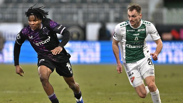 Penaltové zkázy favoritů. V MOL Cupu končí Sparta i Slavia
