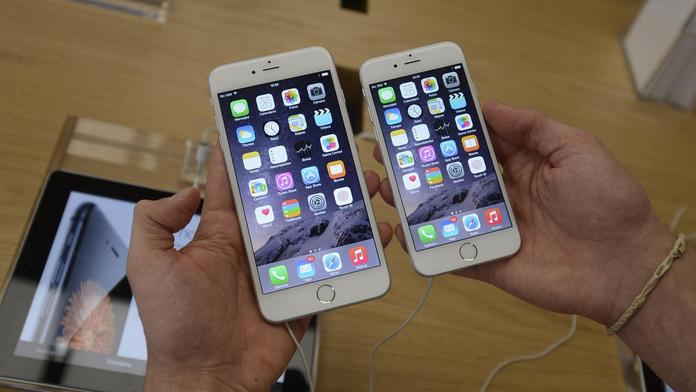 Používáte tento telefon od firmy Apple? Dejte si pozor, možná vám bude k ničemu