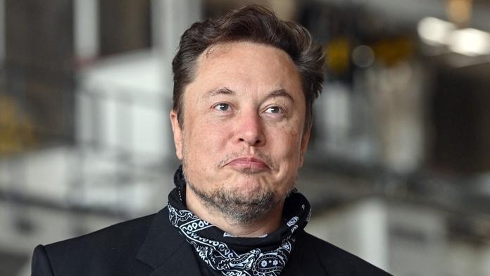 Musk už nechce koupit Twitter, ten ho bude žalovat