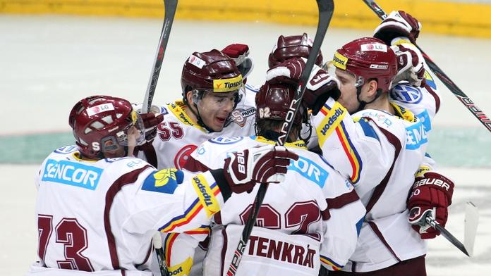 Sparta zvýšila náskok na Plzeň, která prohrála ve Vítkovicích