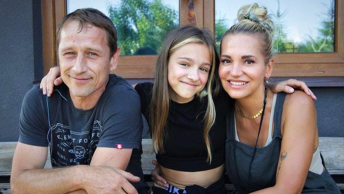 Dara Rolins a Matěj Homola s dcerou Laurou