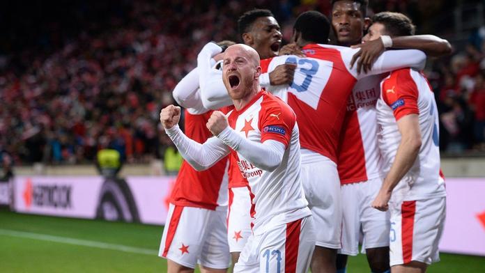 Slavia odtajnila hospodaření: Ztráta, ale i slušné peníze z pohárů!
